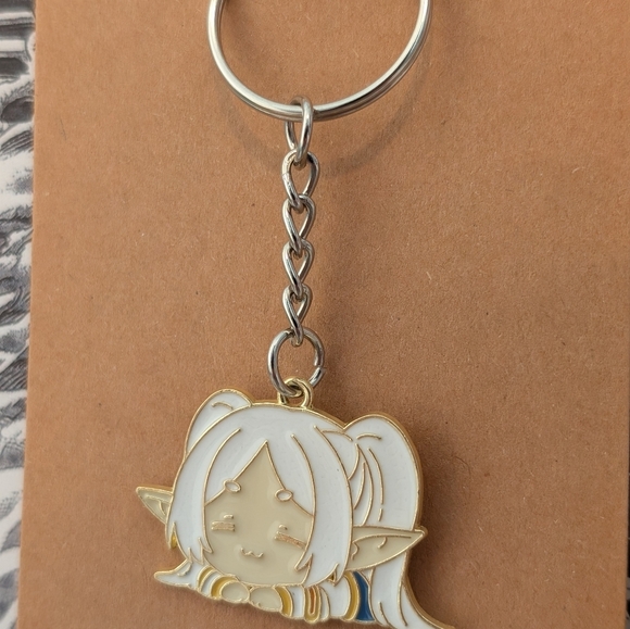 Frieren: Beyond Journey's End Anime Earrings and Keychain - Picture 3 of 4